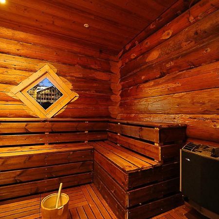 T2 RESIDENCE ANTARES 4* pieds des pistes Risoul Exterior foto